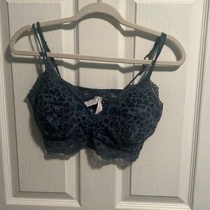 Colsie Medium Teal Bralette size xL.